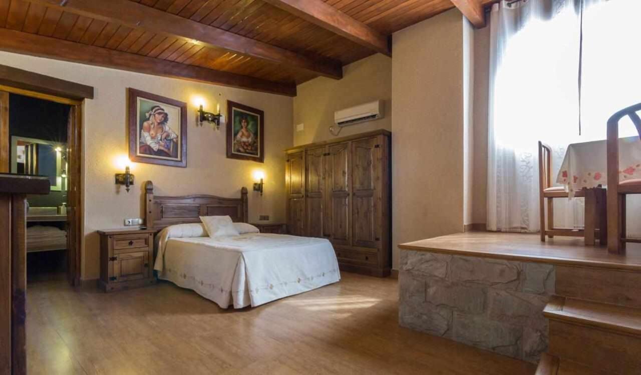 Casa Rural La Del Alba Seria Argamasilla de Alba Kültér fotó