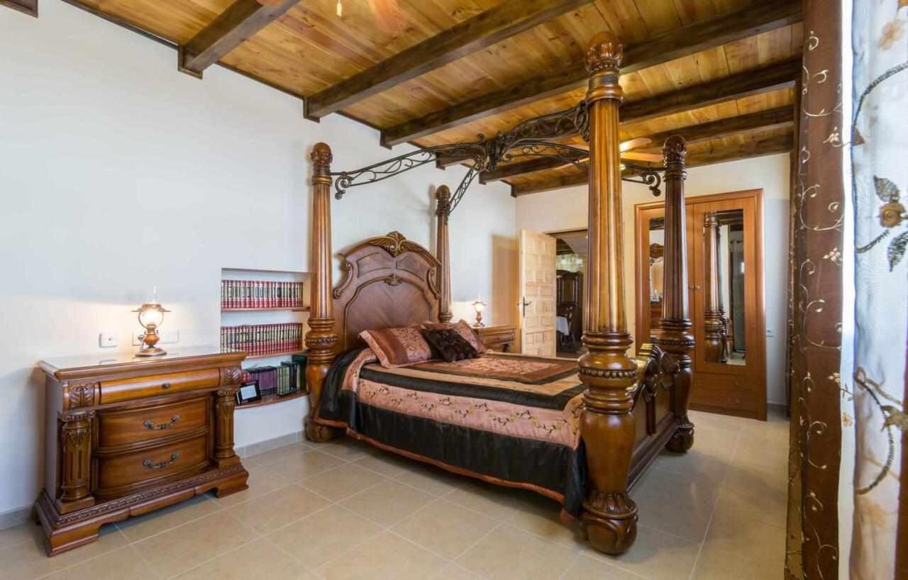 Casa Rural La Del Alba Seria Argamasilla de Alba Kültér fotó