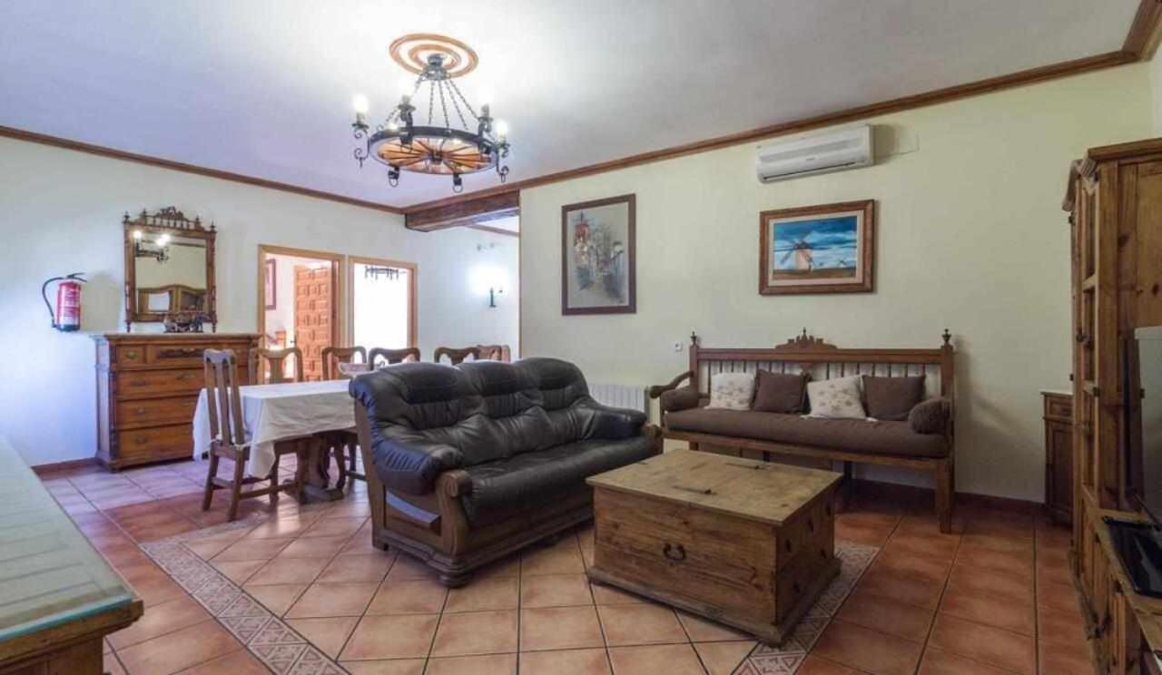 Casa Rural La Del Alba Seria Argamasilla de Alba Kültér fotó